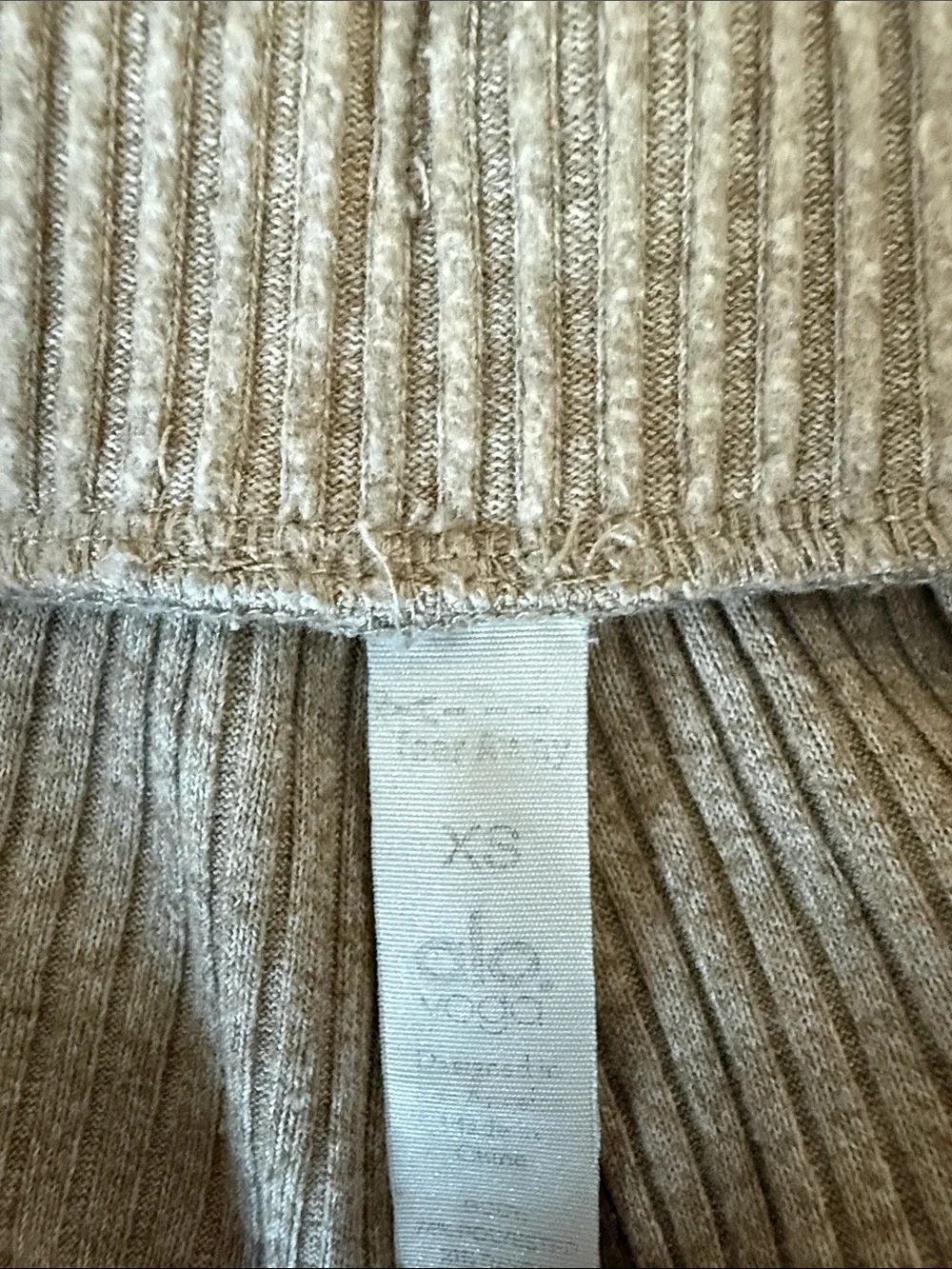 ALO Yoga soft ribbed